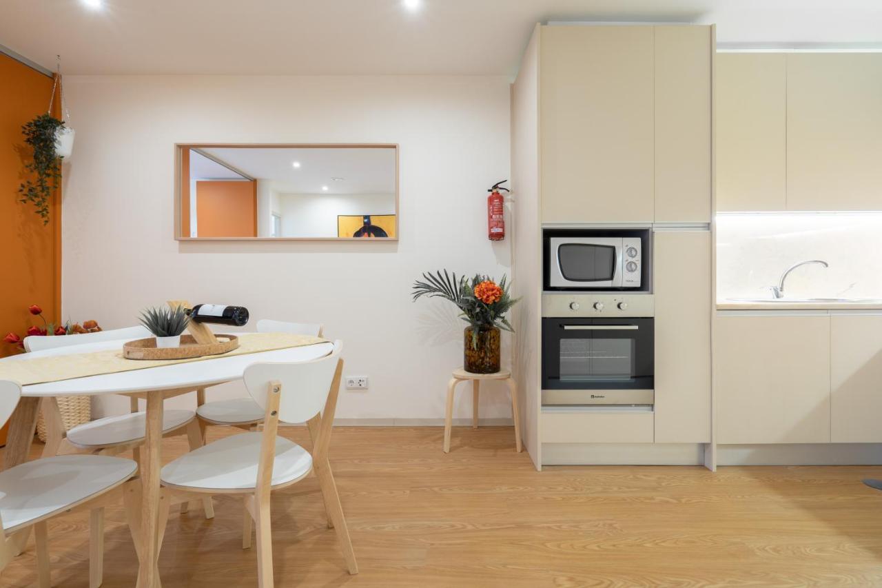 Ferienwohnung Host Wise - Colorful Bright Flat With Balcony Porto Exterior foto