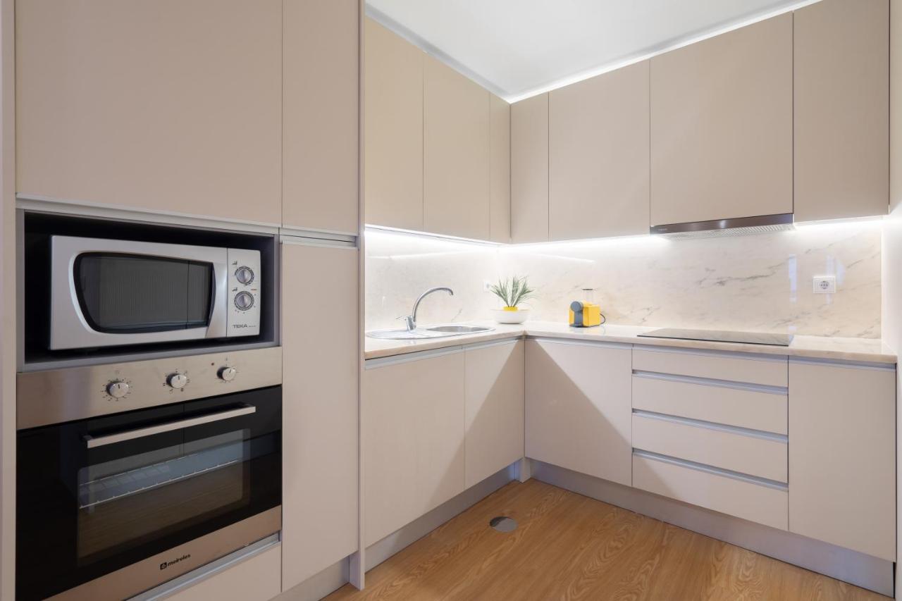 Ferienwohnung Host Wise - Colorful Bright Flat With Balcony Porto Exterior foto