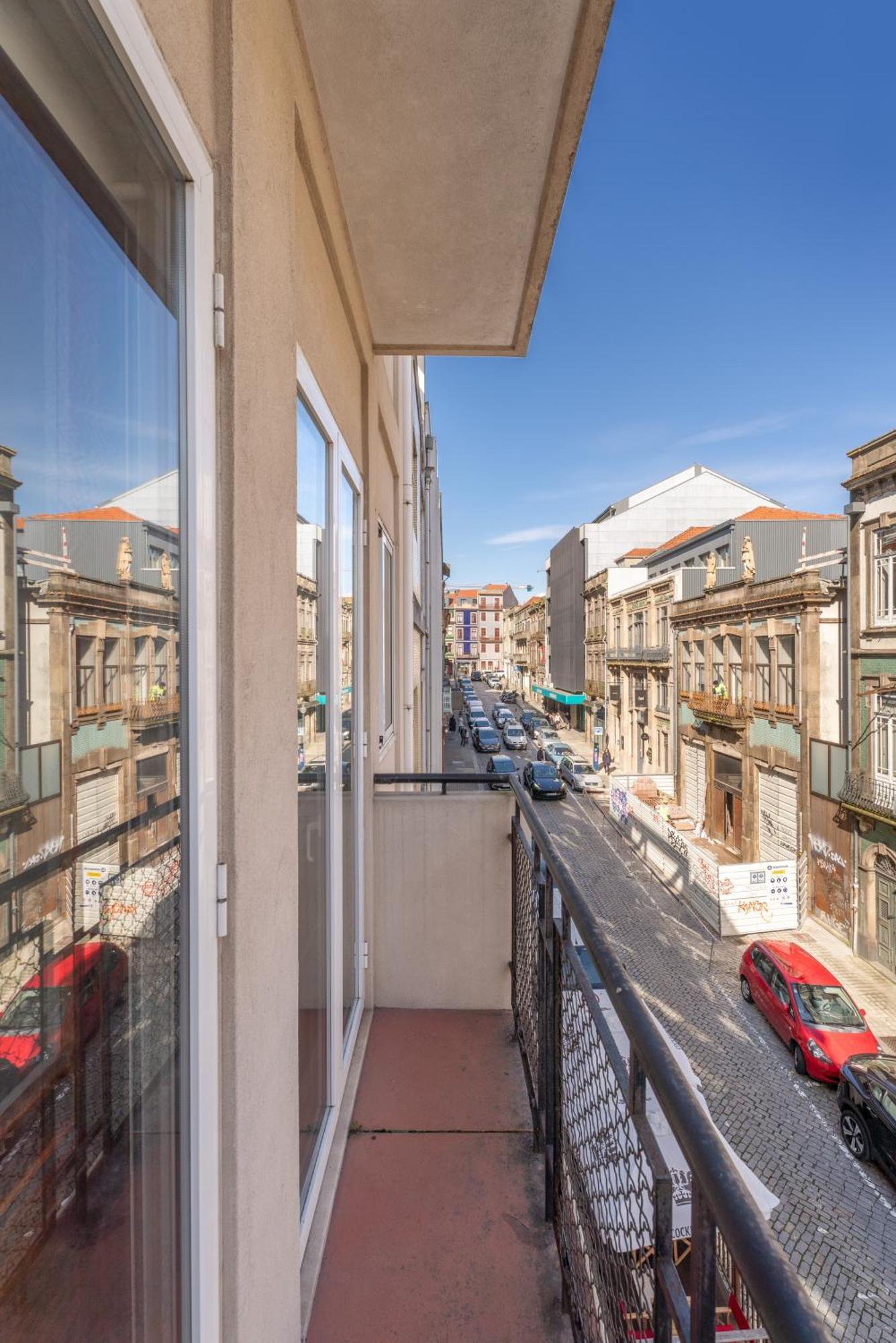 Ferienwohnung Host Wise - Colorful Bright Flat With Balcony Porto Exterior foto