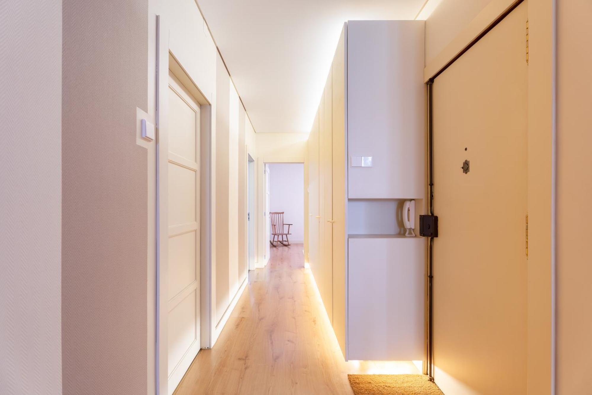 Ferienwohnung Host Wise - Colorful Bright Flat With Balcony Porto Exterior foto