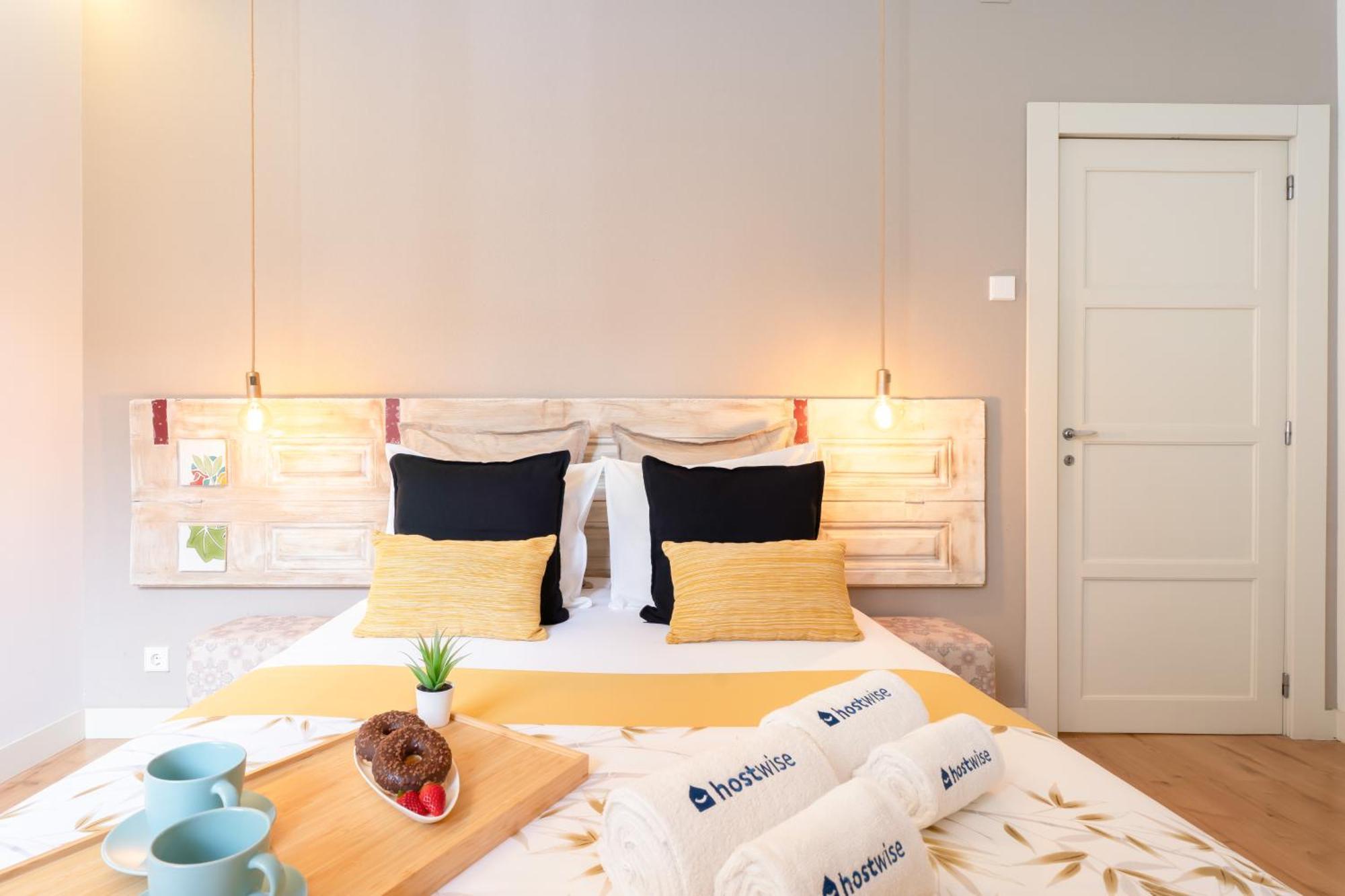Ferienwohnung Host Wise - Colorful Bright Flat With Balcony Porto Zimmer foto